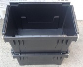 104鐵環(huán)塑料周轉箱